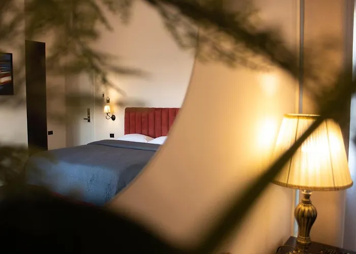 Venis Hotel 4*