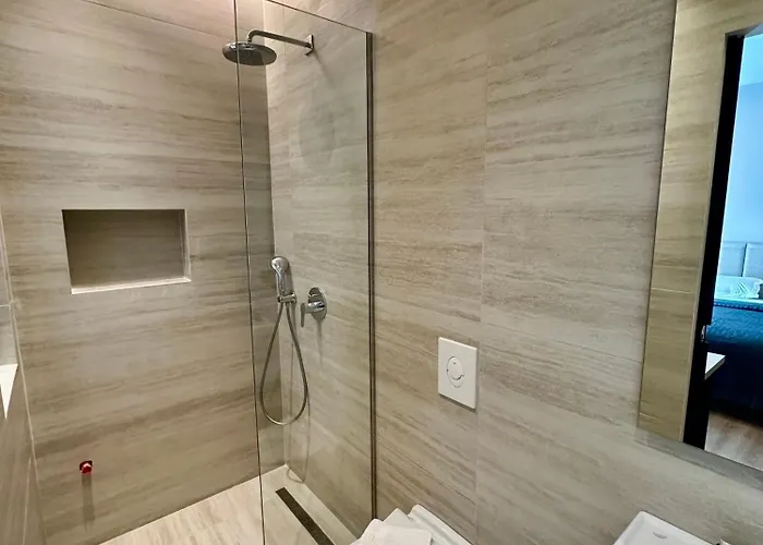 Venis Hotel Tirana