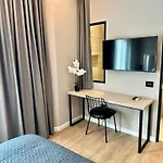 Venis Hotell