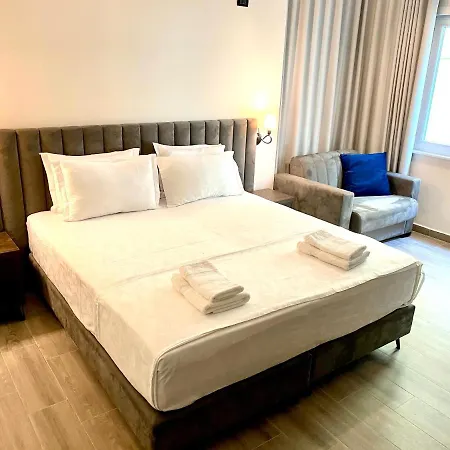 Venis Hotel