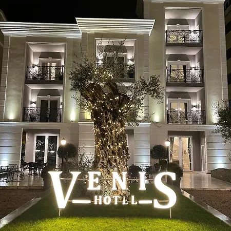 Venis ホテル ティラナ
