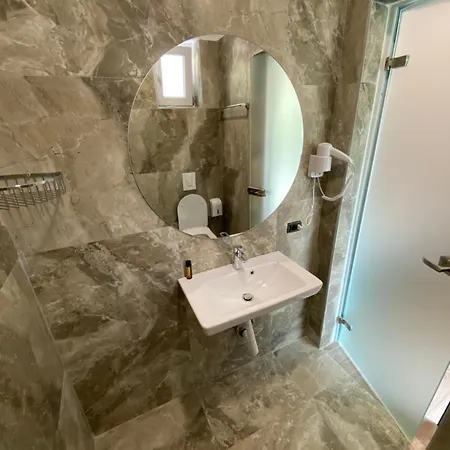 Venis Hotel Tirana